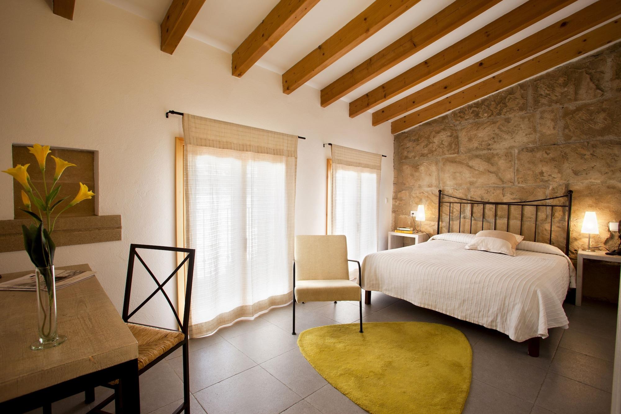 Hotel L'hostal - Turisme Interior 3*