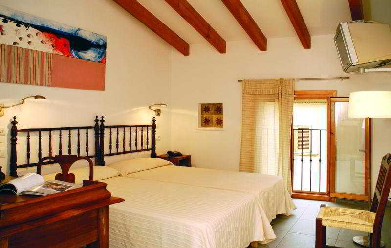L'hostal - Turisme Interior Hotel 3*